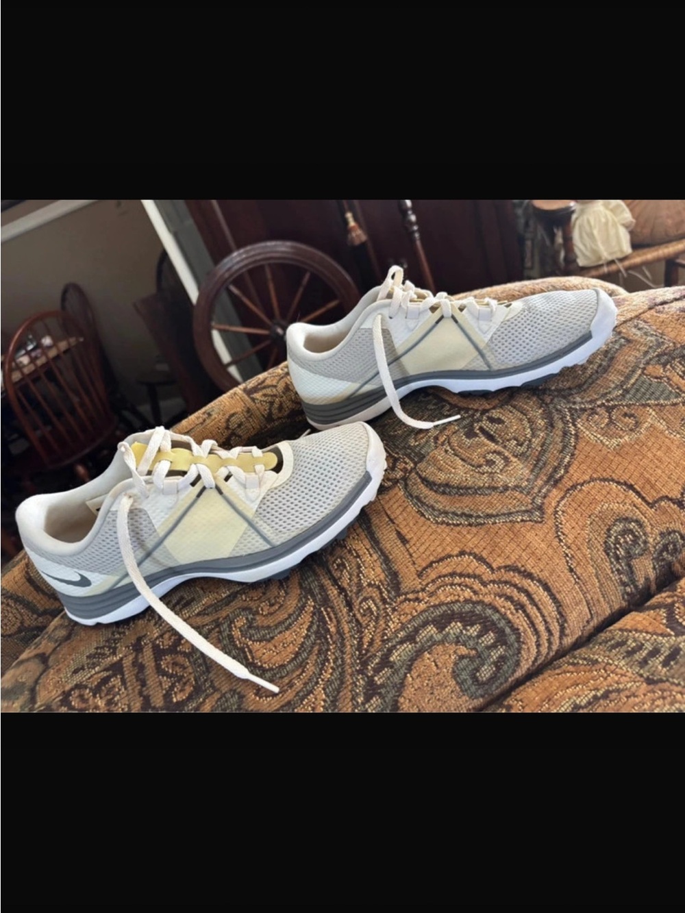 Nike Women's Mesh Training Sneakers - White & Light Yellow